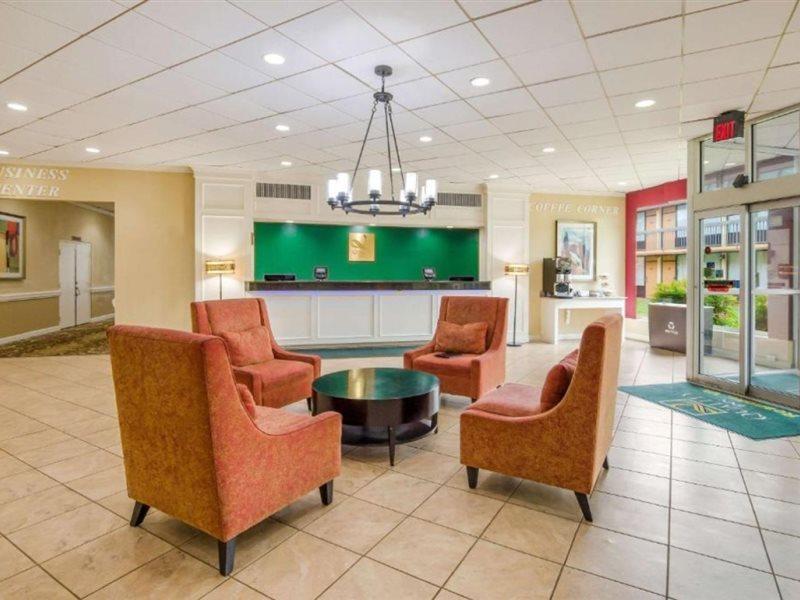 Quality Inn Roanoke Airport Экстерьер фото