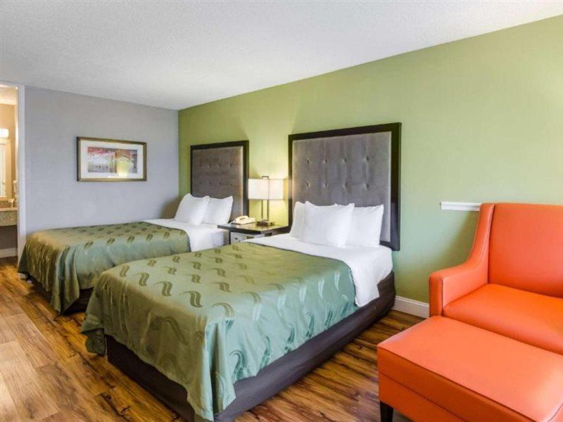 Quality Inn Roanoke Airport Экстерьер фото
